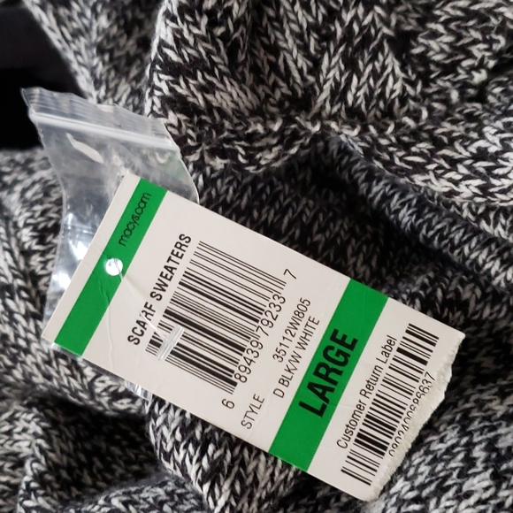 Black and gray sweater - Picture 5 of 5